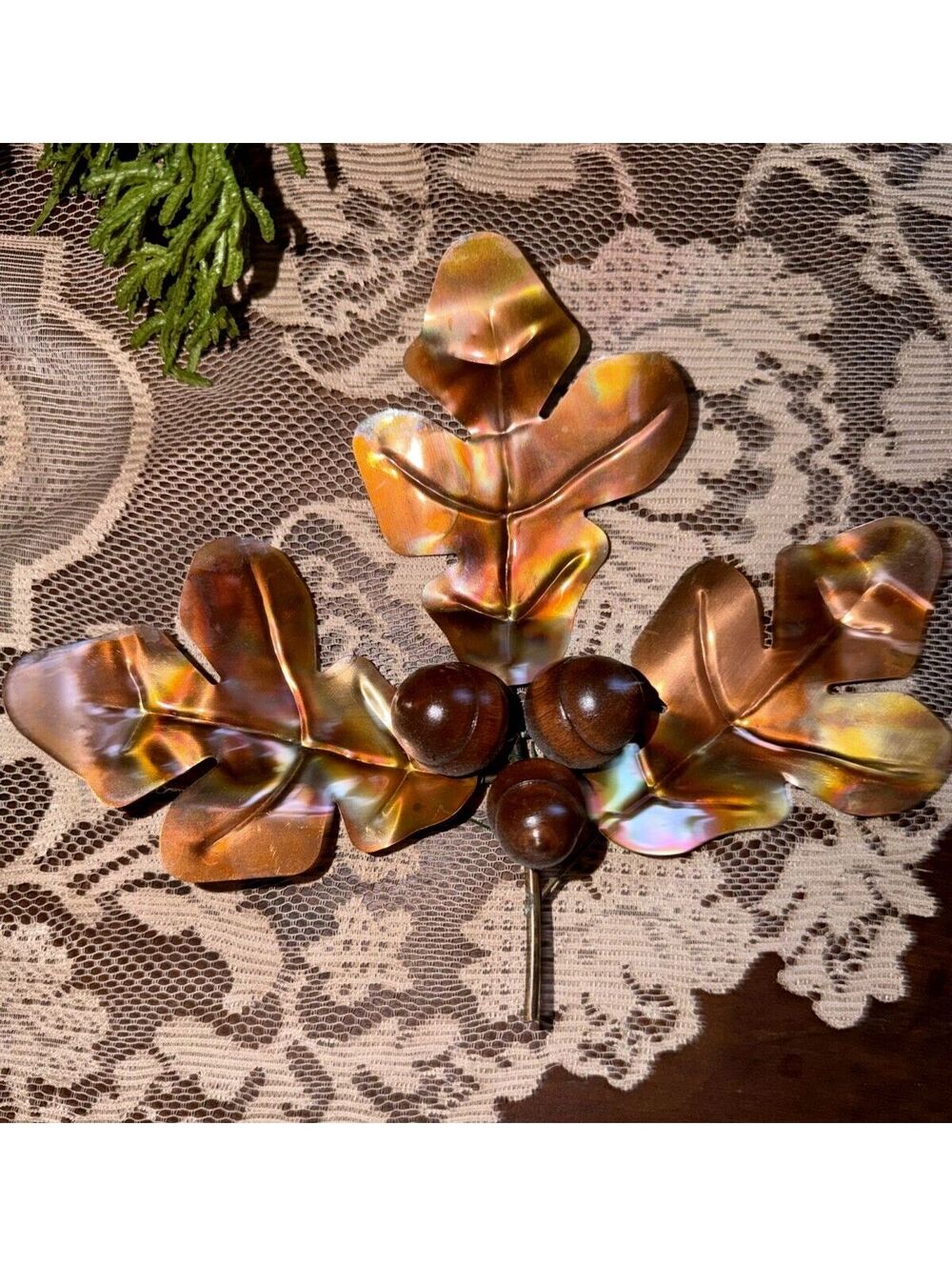 VTG Set 2 Wall Decor Brass Oak Leaves Wood Acorns Cabin Rustic Cottage Nature - Picture 2 of 5